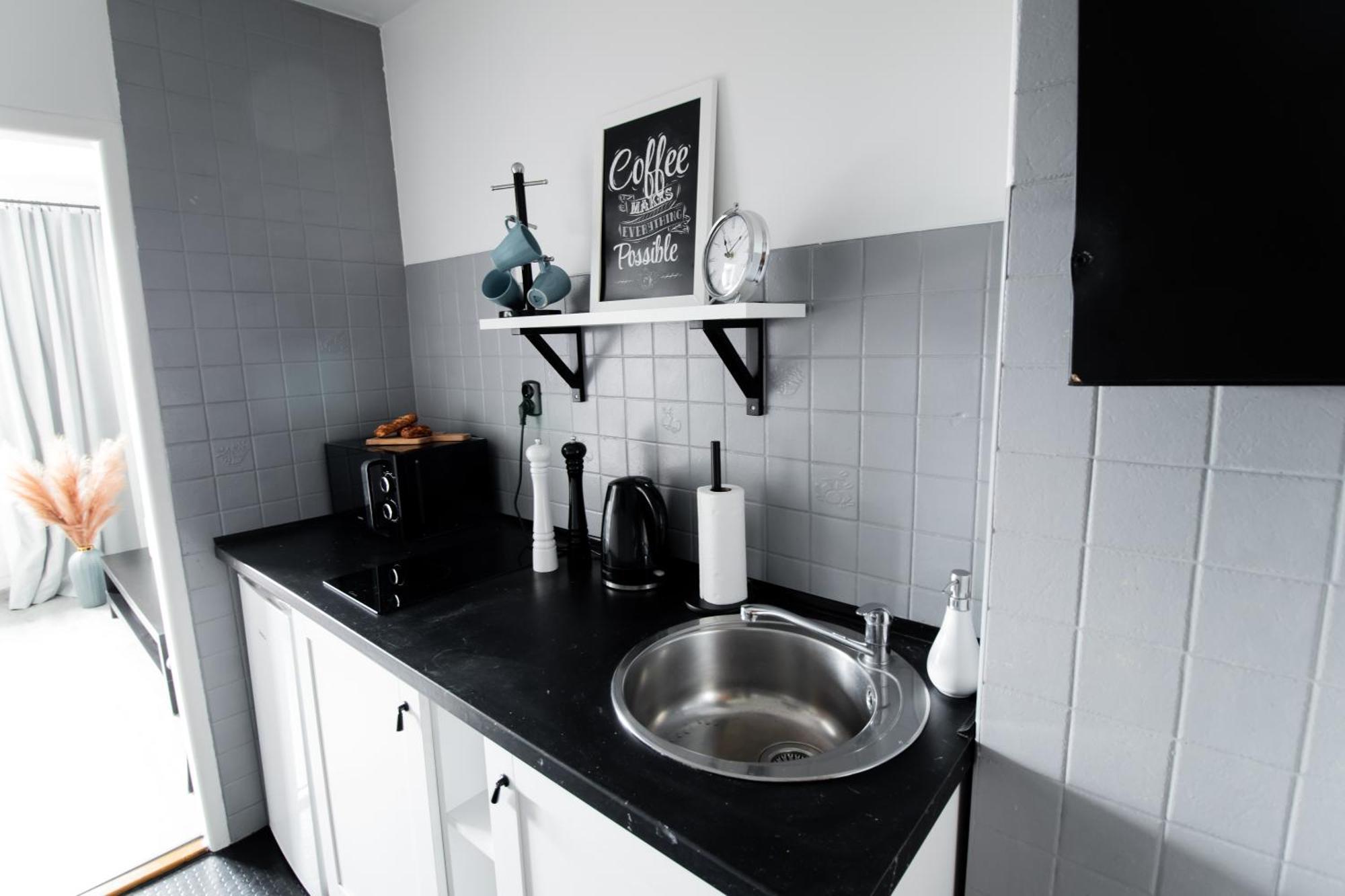 Piotrapartments - Daleka Cozy Train&Airport Apartment Warsawa Bagian luar foto