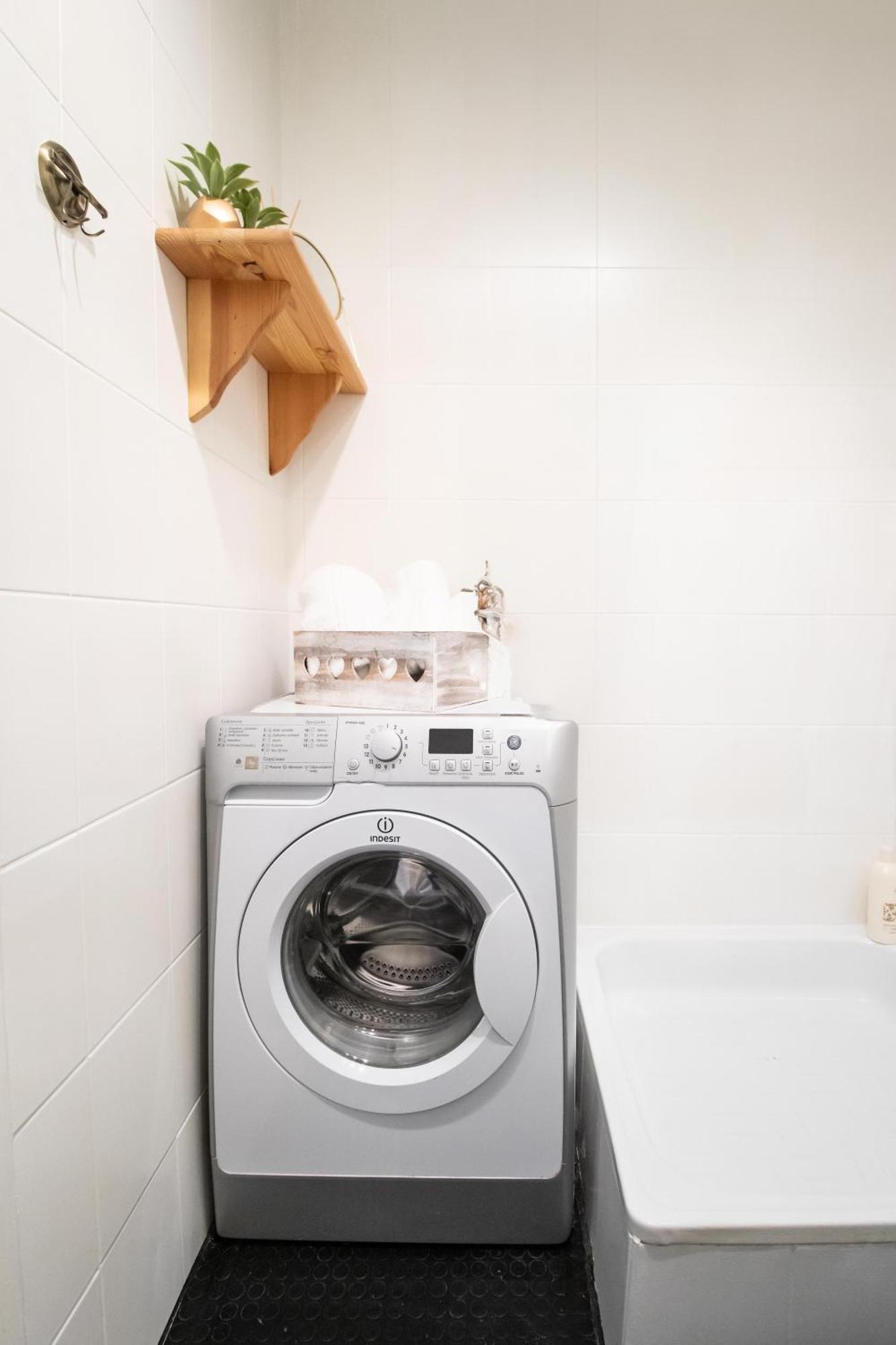 Piotrapartments - Daleka Cozy Train&Airport Apartment Warsawa Bagian luar foto