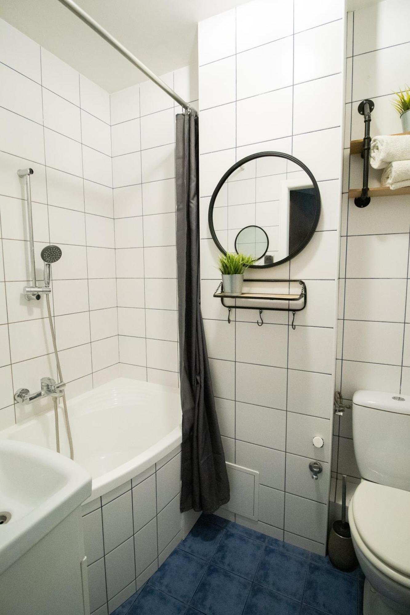 Piotrapartments - Daleka Cozy Train&Airport Apartment Warsawa Bagian luar foto