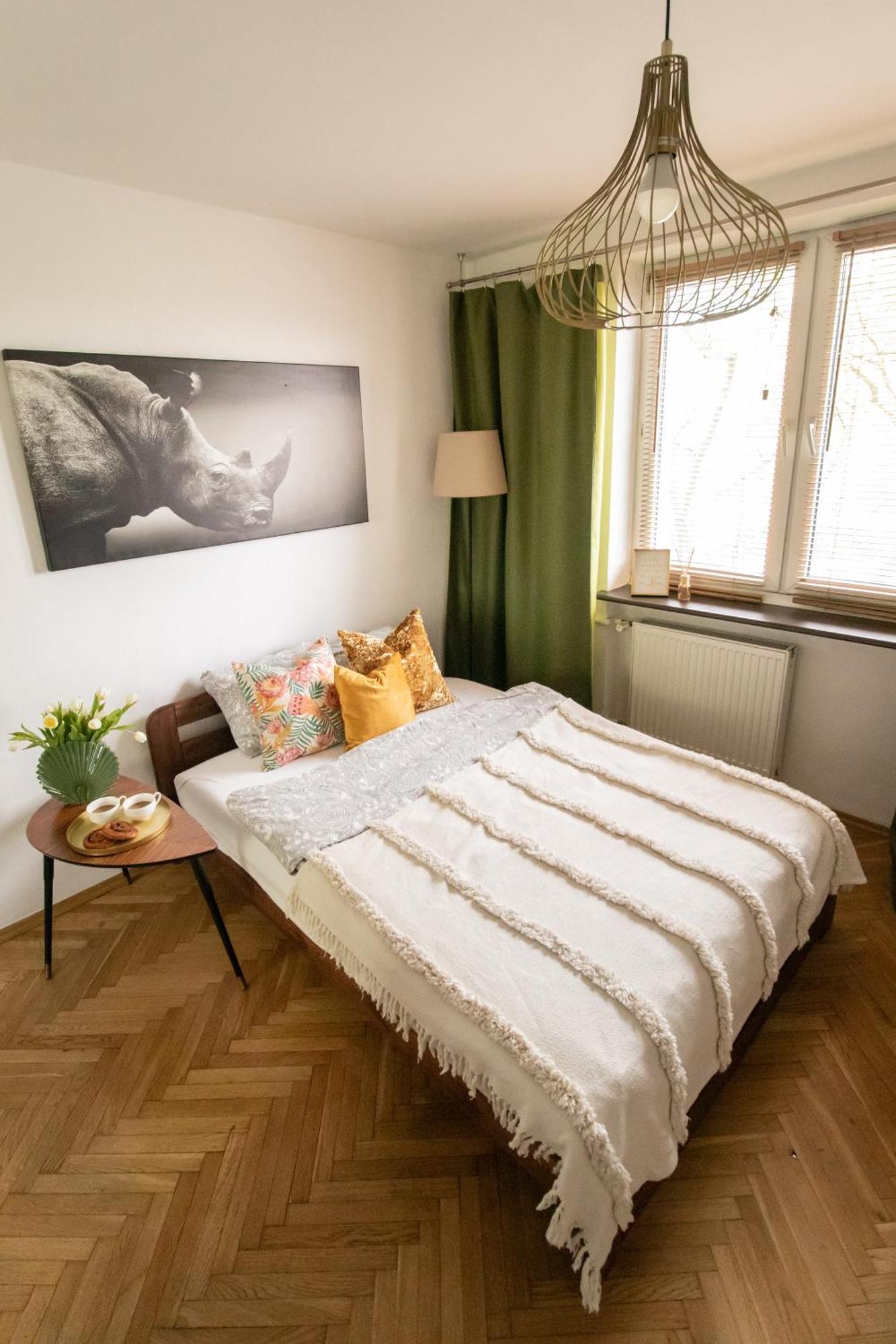 Piotrapartments - Daleka Cozy Train&Airport Apartment Warsawa Bagian luar foto