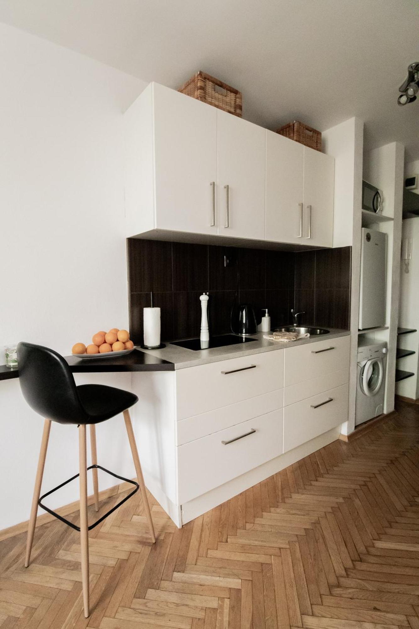 Piotrapartments - Daleka Cozy Train&Airport Apartment Warsawa Bagian luar foto