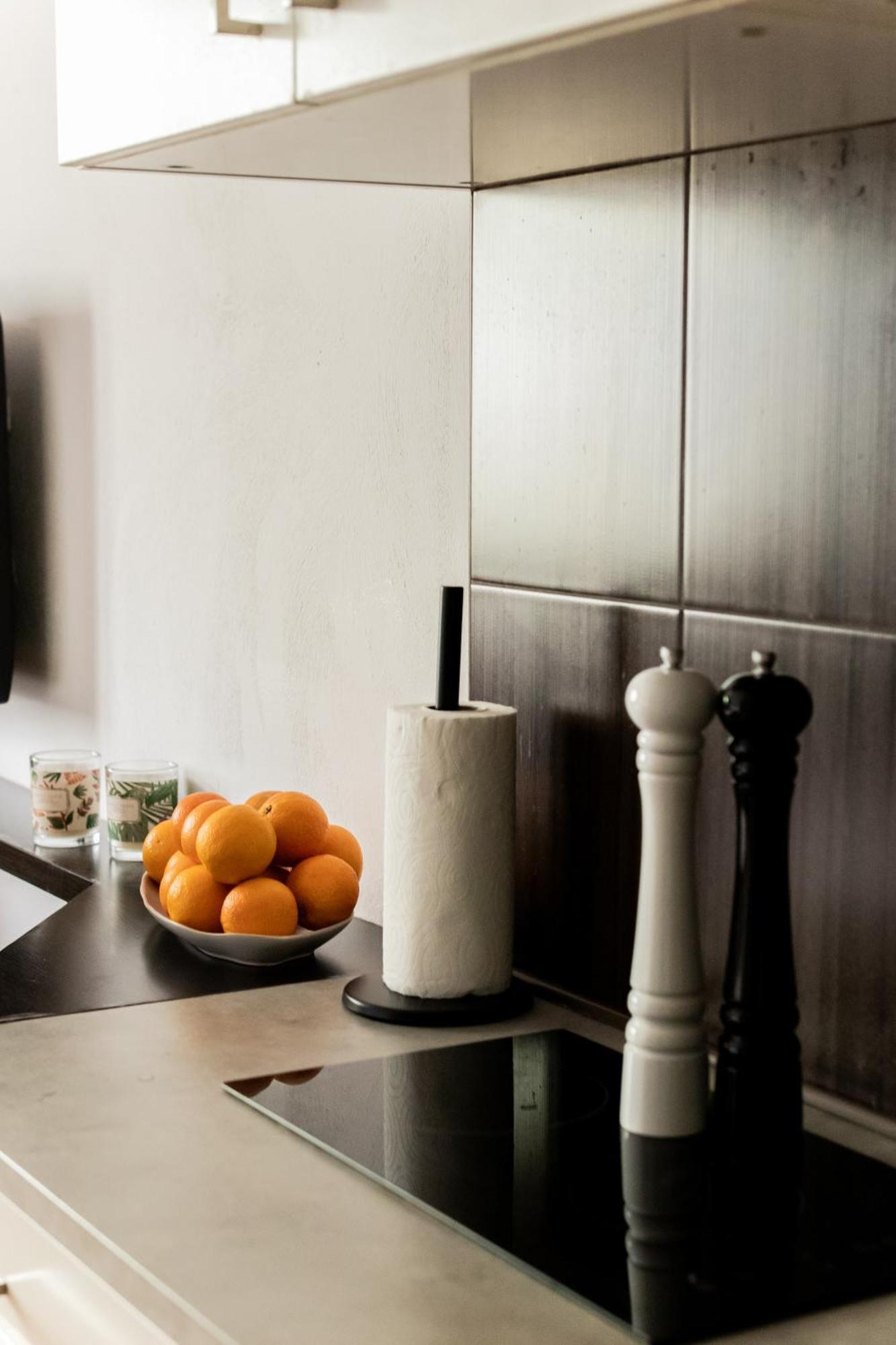 Piotrapartments - Daleka Cozy Train&Airport Apartment Warsawa Bagian luar foto