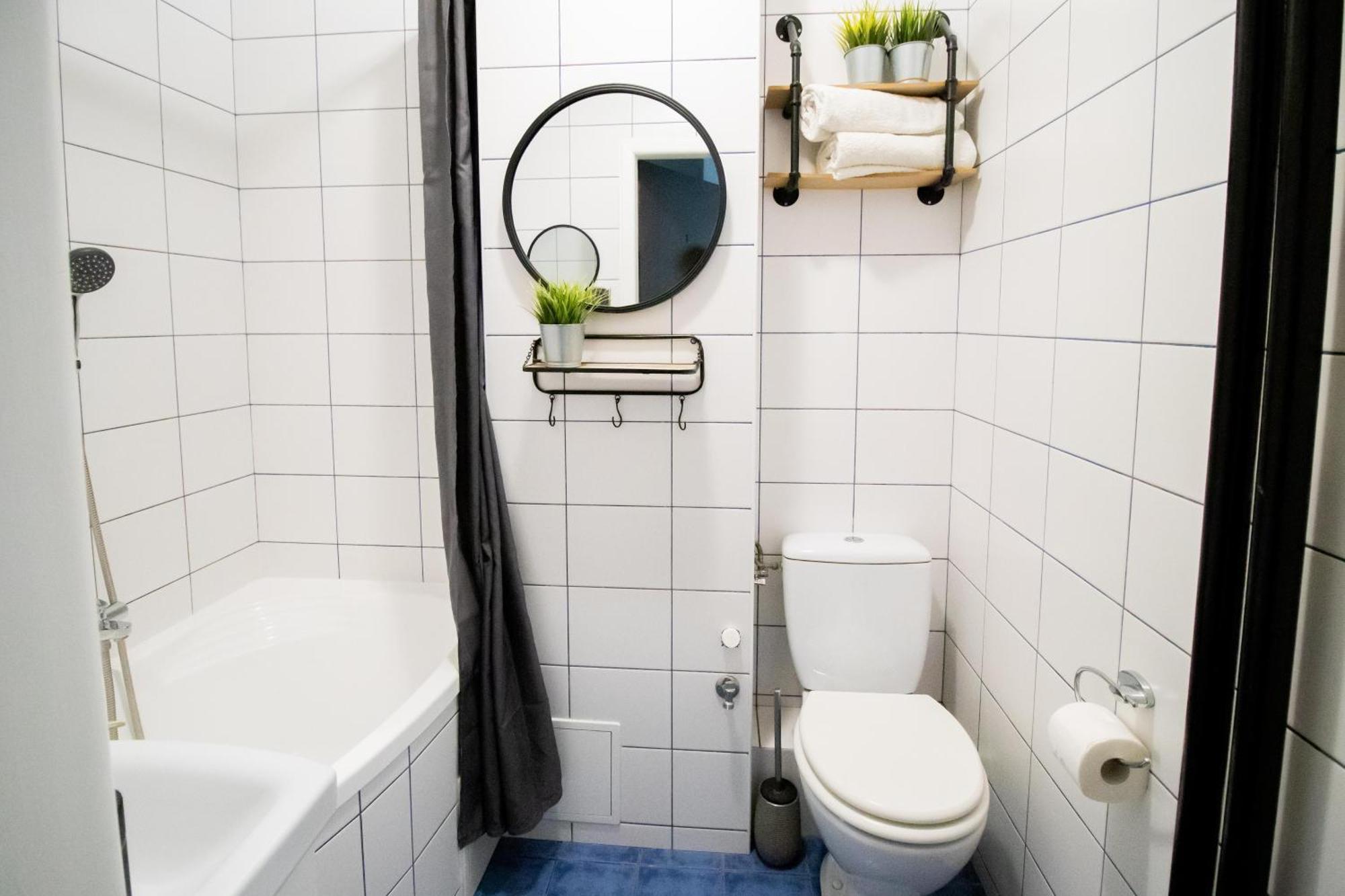 Piotrapartments - Daleka Cozy Train&Airport Apartment Warsawa Bagian luar foto